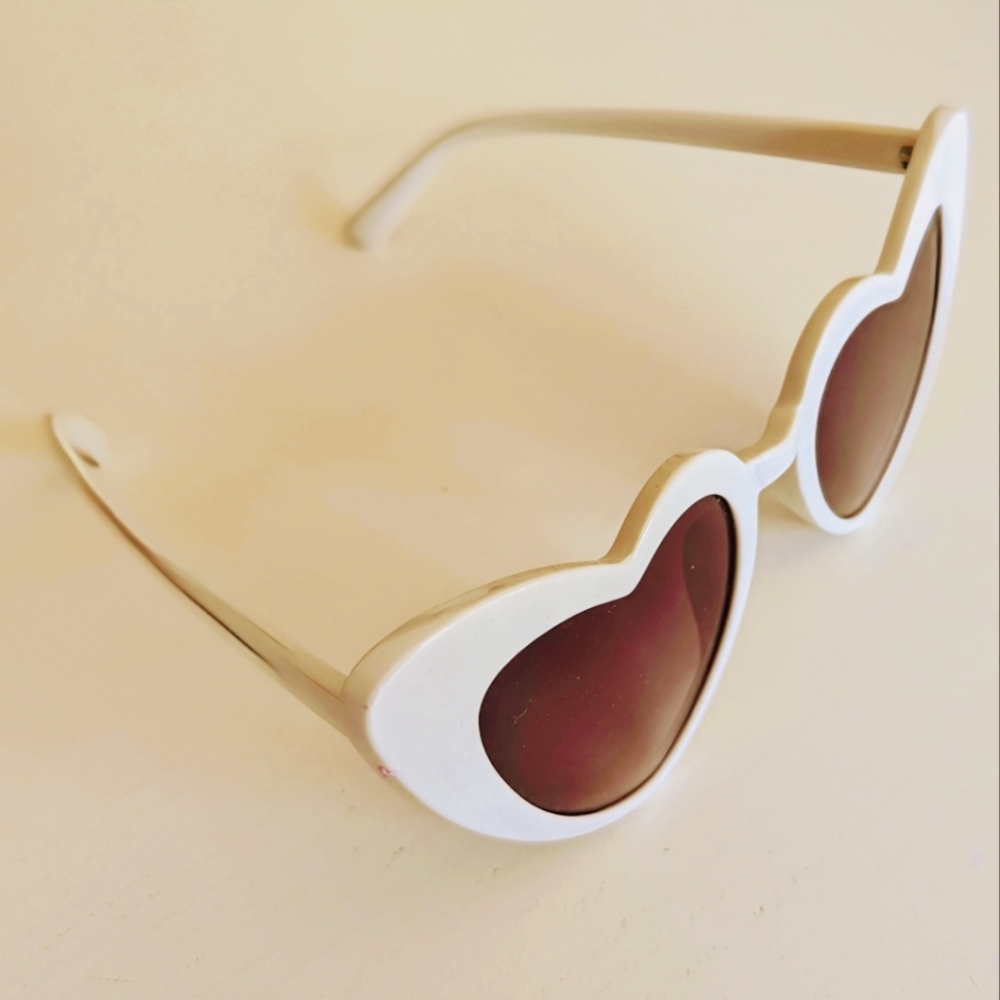 Heart-Shaped White Sunglasses